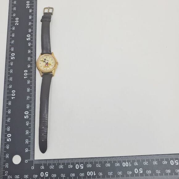 Disney X Lorus Mickey Mouse VTG 80s Ladies Watch main image 4